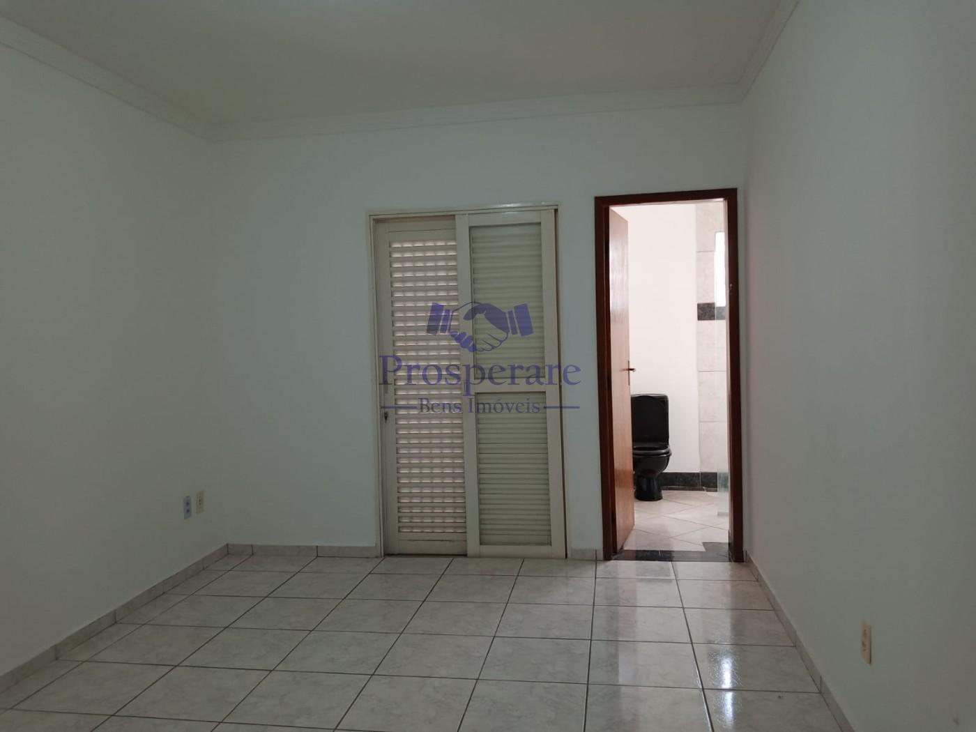 Casa, 3 quartos, 275 m² - Foto 33
